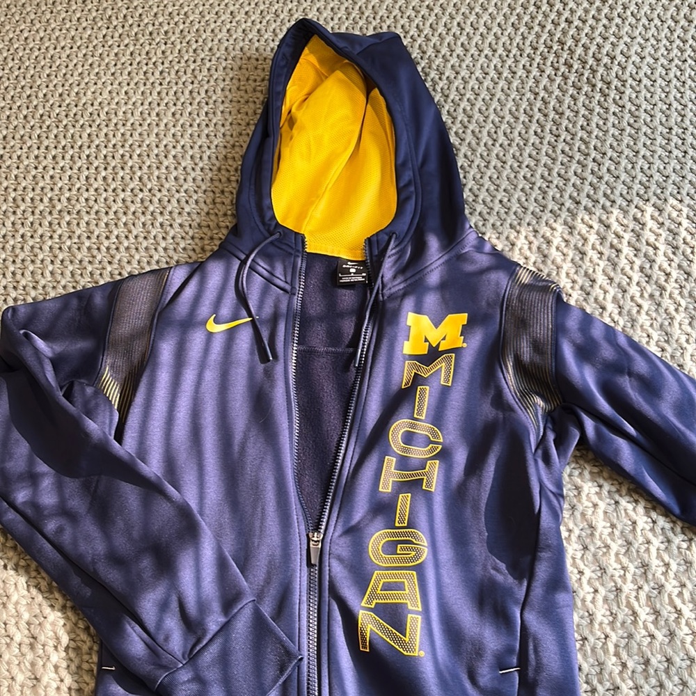 Michigan Nike full zip